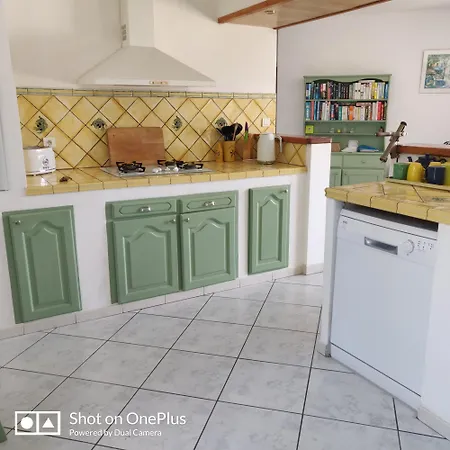 Villa In With Pool Homps (Aude)